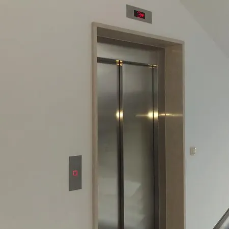 Tikira Apartment Citluk